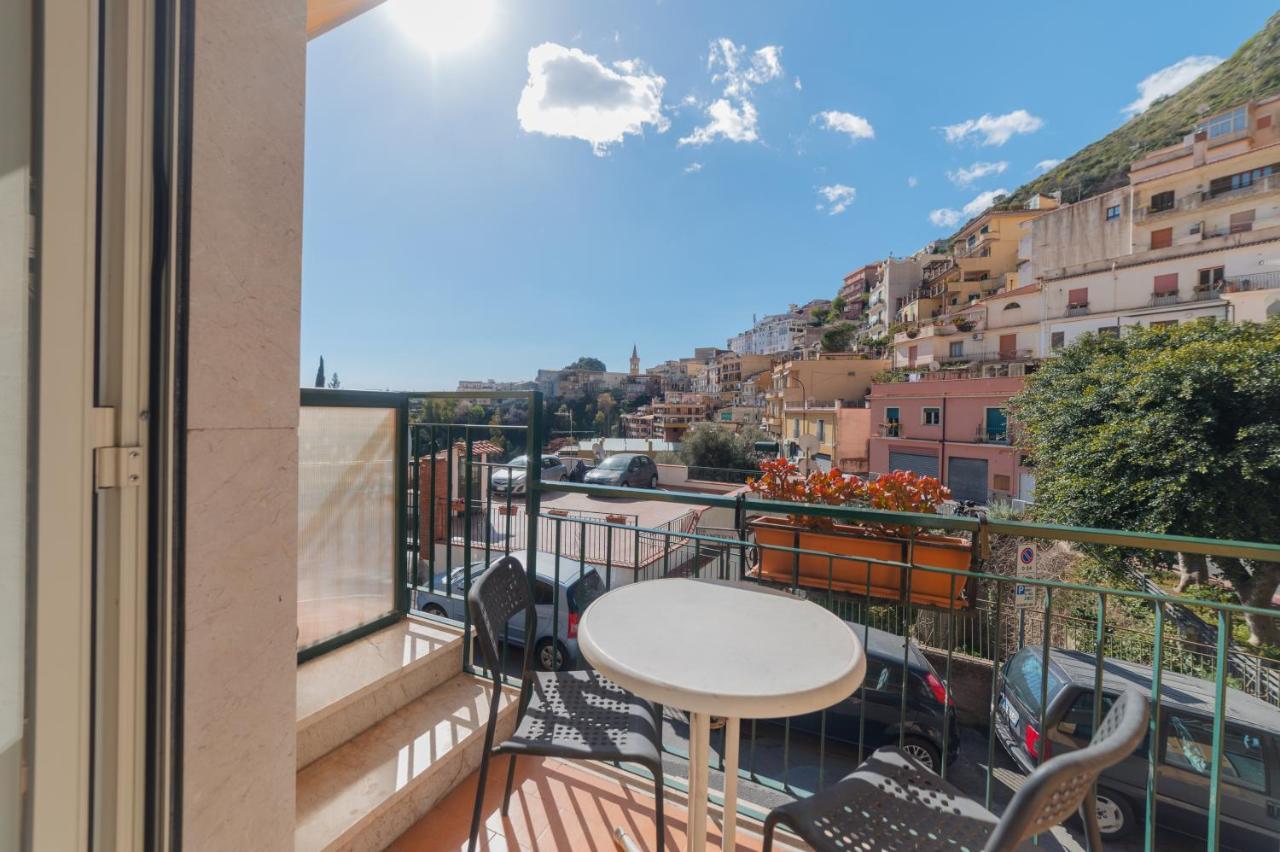 Fontana Vecchia Bed and Breakfast Taormina Exteriör bild